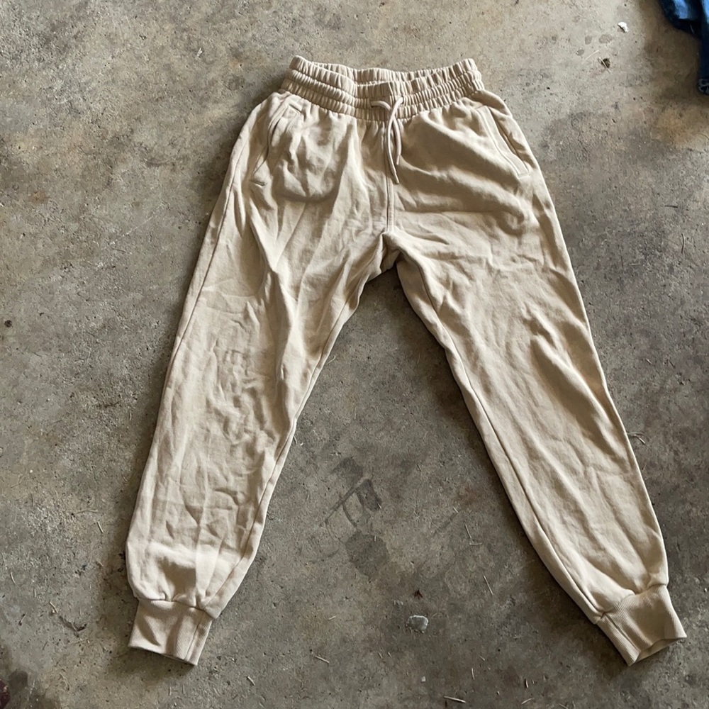 Tan / beige sweat pant slim fit Xs females